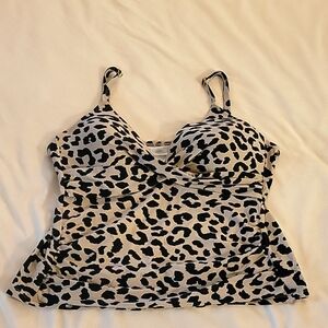 Fresh water Tankini Leopard print